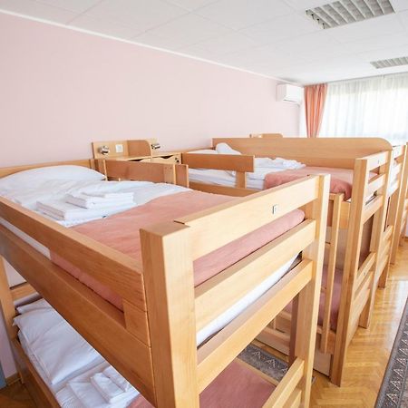 Hostel Amd بلغراد المظهر الخارجي الصورة